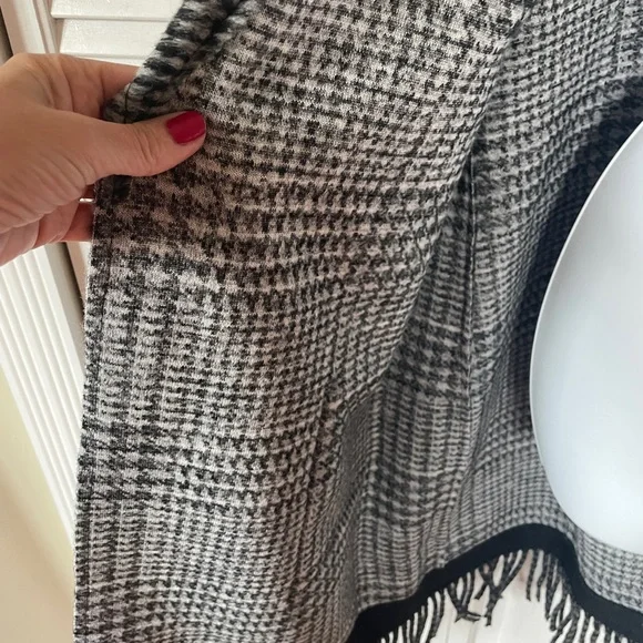 Black Gray Plaid Long Vest Plus Size XXL - Picture 6 of 12